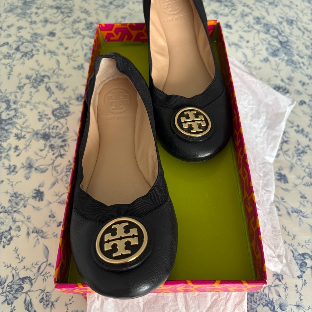 Tory Burch Black Caroline Ballet Flats Size 6